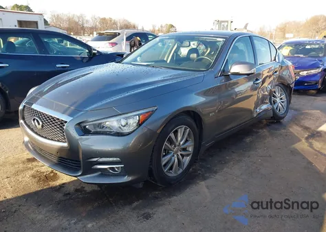 2016 Infiniti Q50 3.0T Premium z USA, uszkodzony, nr VIN JN1EV7APXGM303529